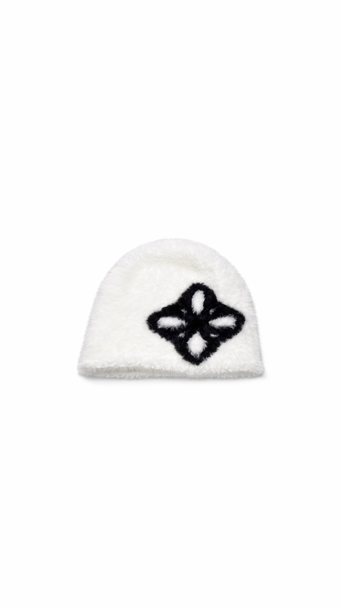 WHITE MOHAIR BEANIE